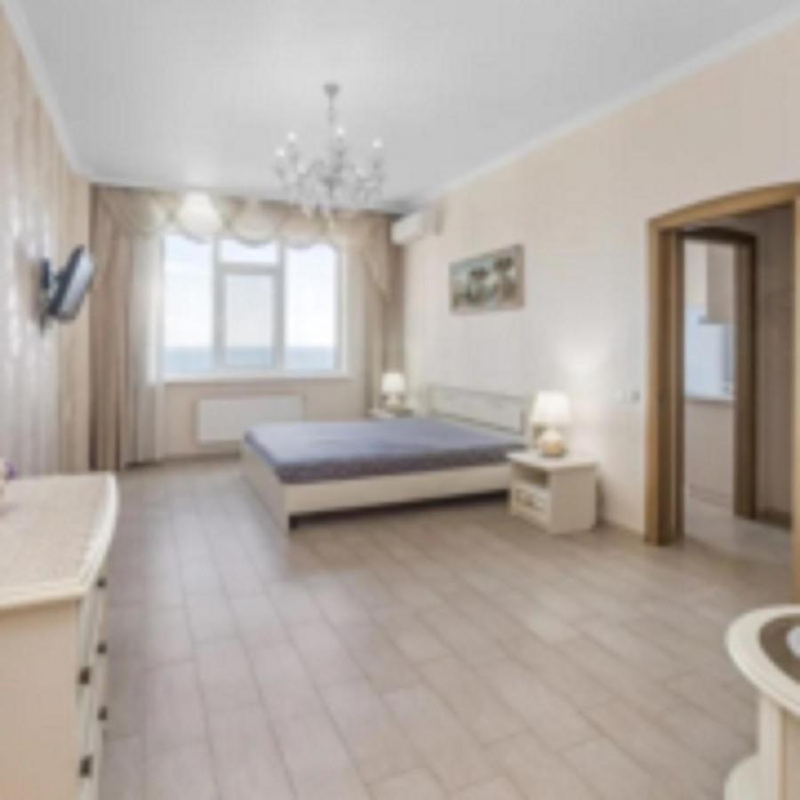 Apartment With Fantastic Sea View オデッサ エクステリア 写真